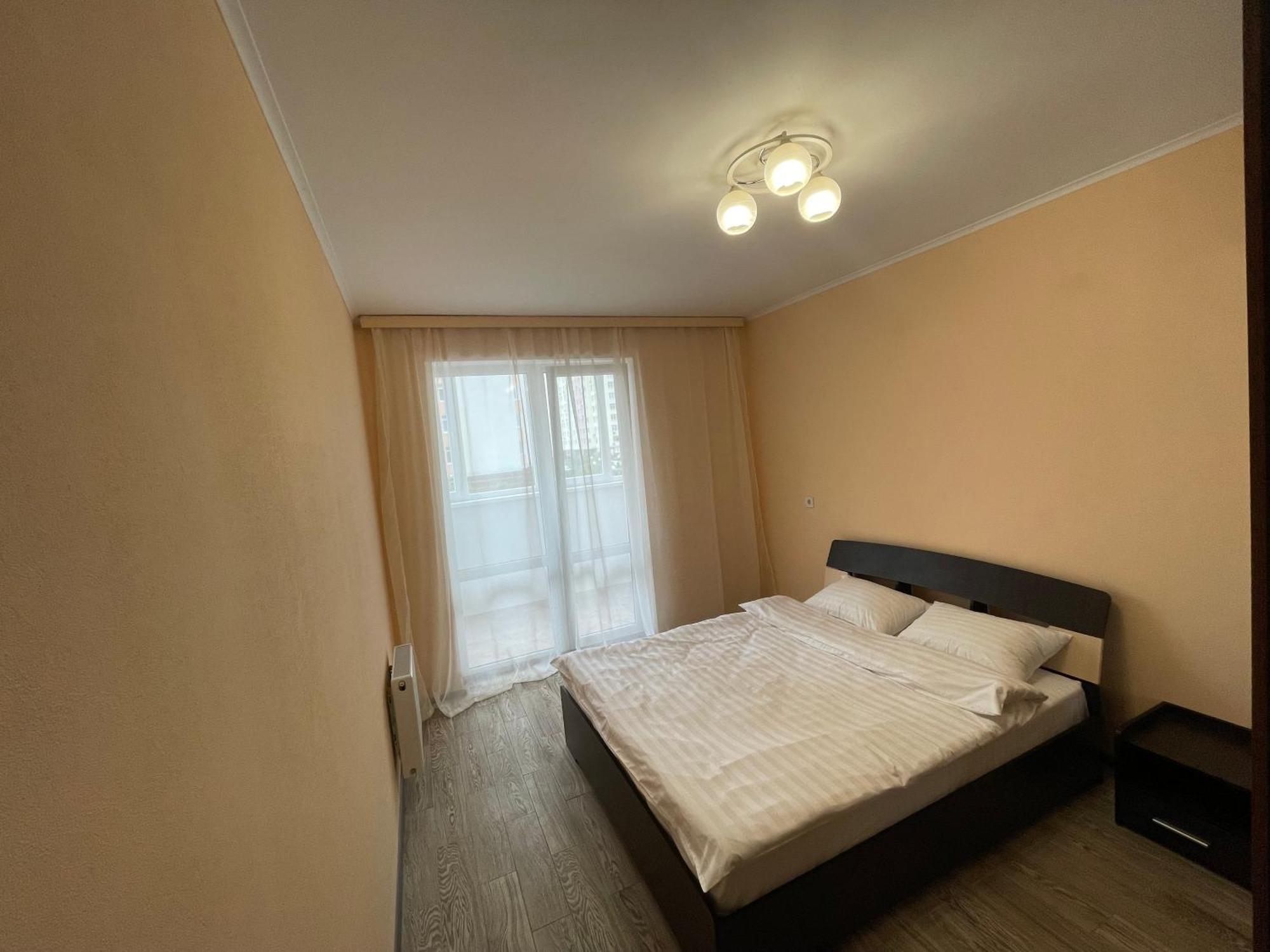Apartment Voskresenska 18 , Парковые Озера Kyiv Exterior foto