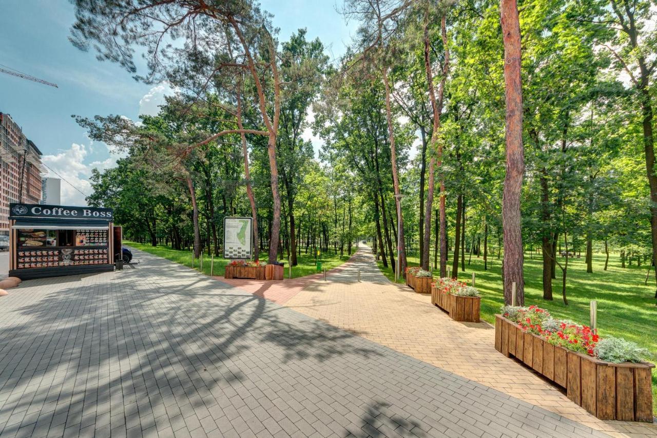 Apartment Voskresenska 18 , Парковые Озера Kyiv Exterior foto