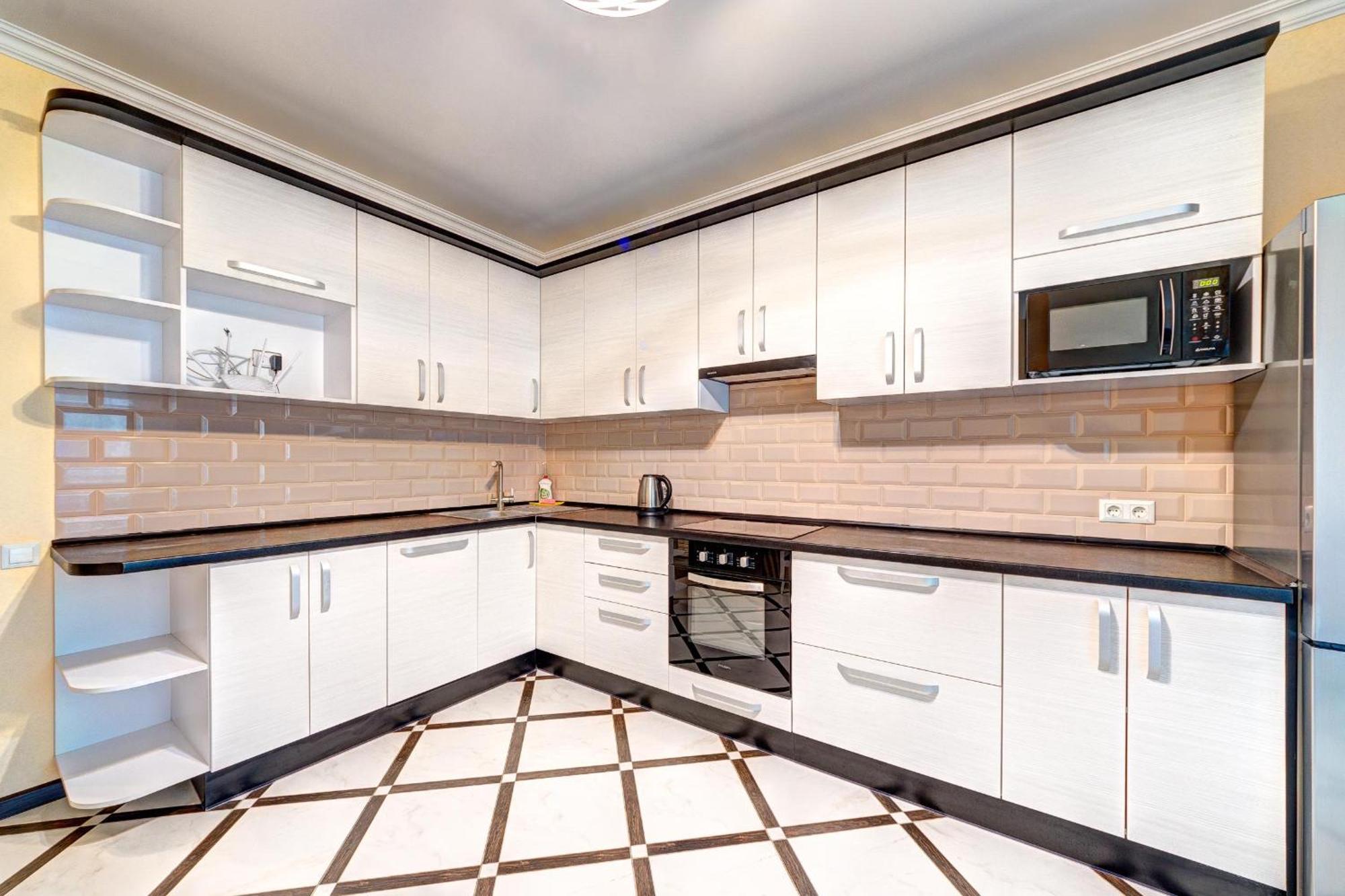 Apartment Voskresenska 18 , Парковые Озера Kyiv Quarto foto
