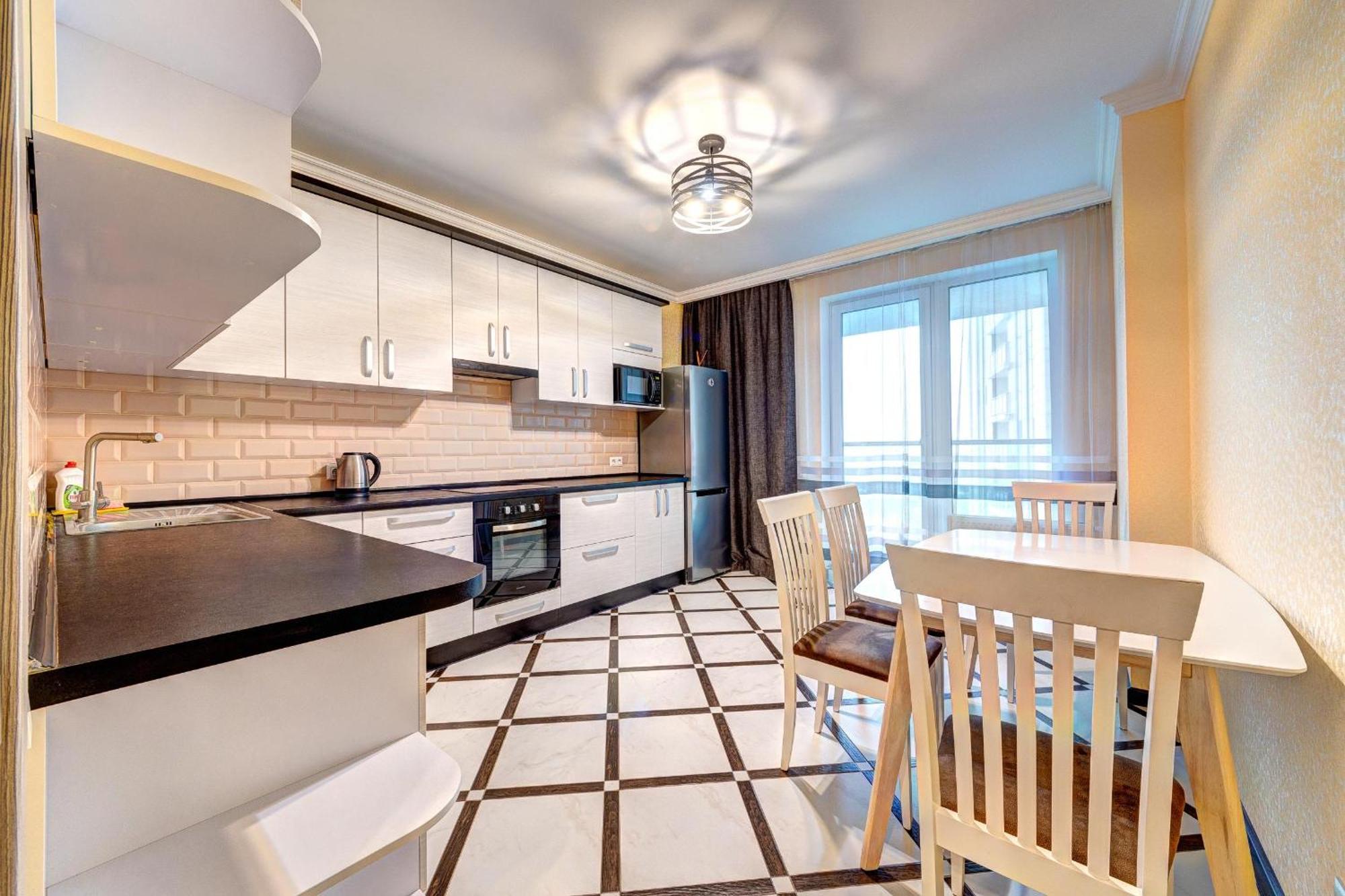 Apartment Voskresenska 18 , Парковые Озера Kyiv Quarto foto