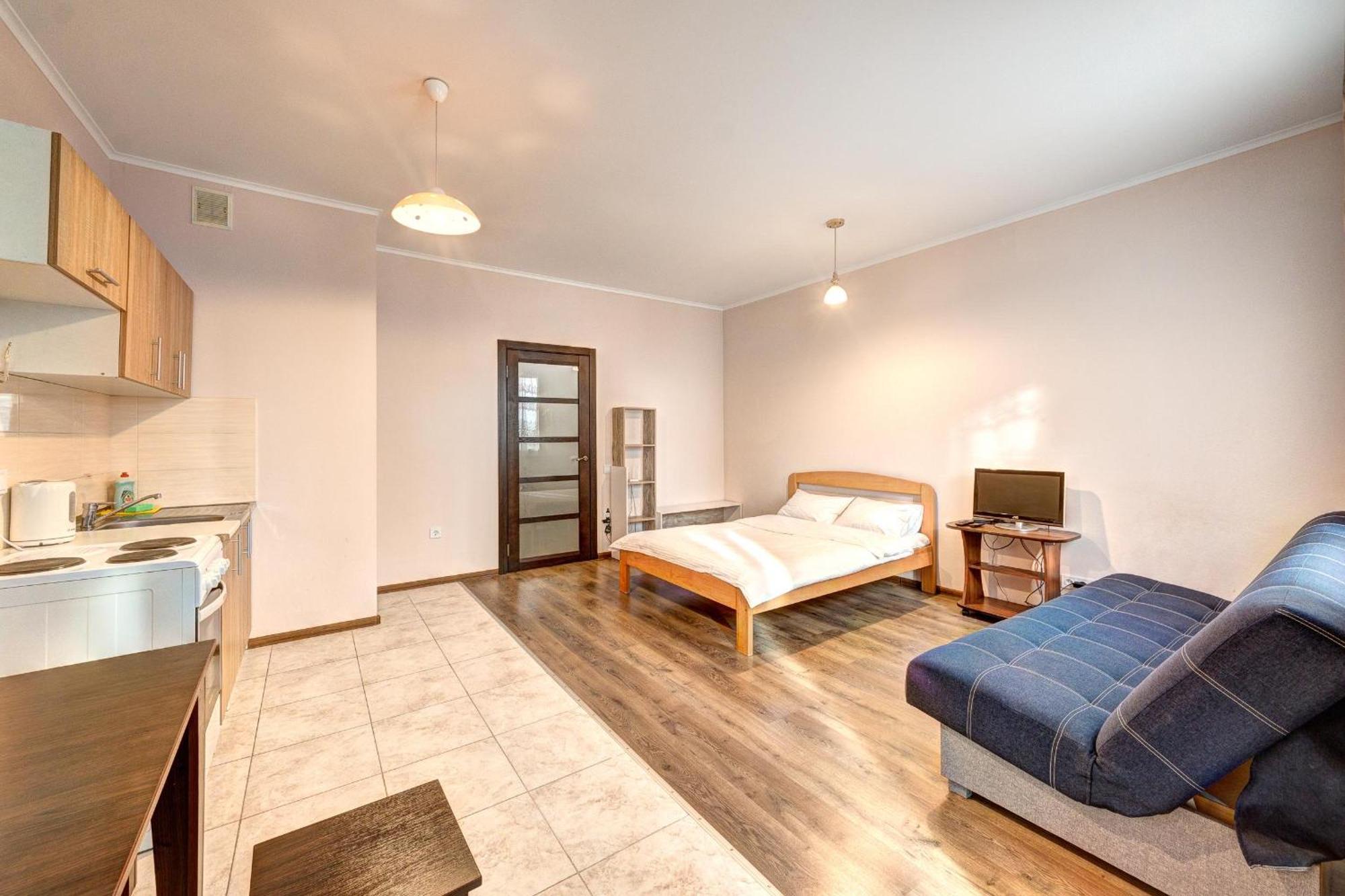 Apartment Voskresenska 18 , Парковые Озера Kyiv Quarto foto